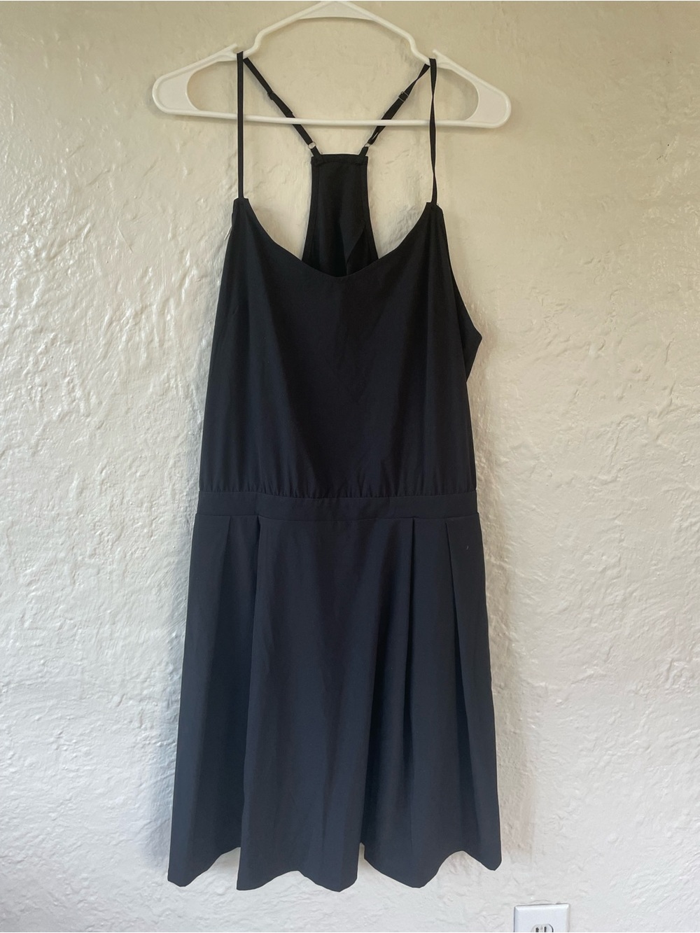 Halara Breezeful Cut Out Pocket Pleated Mini Quick Dry Casual Dress Black; XL